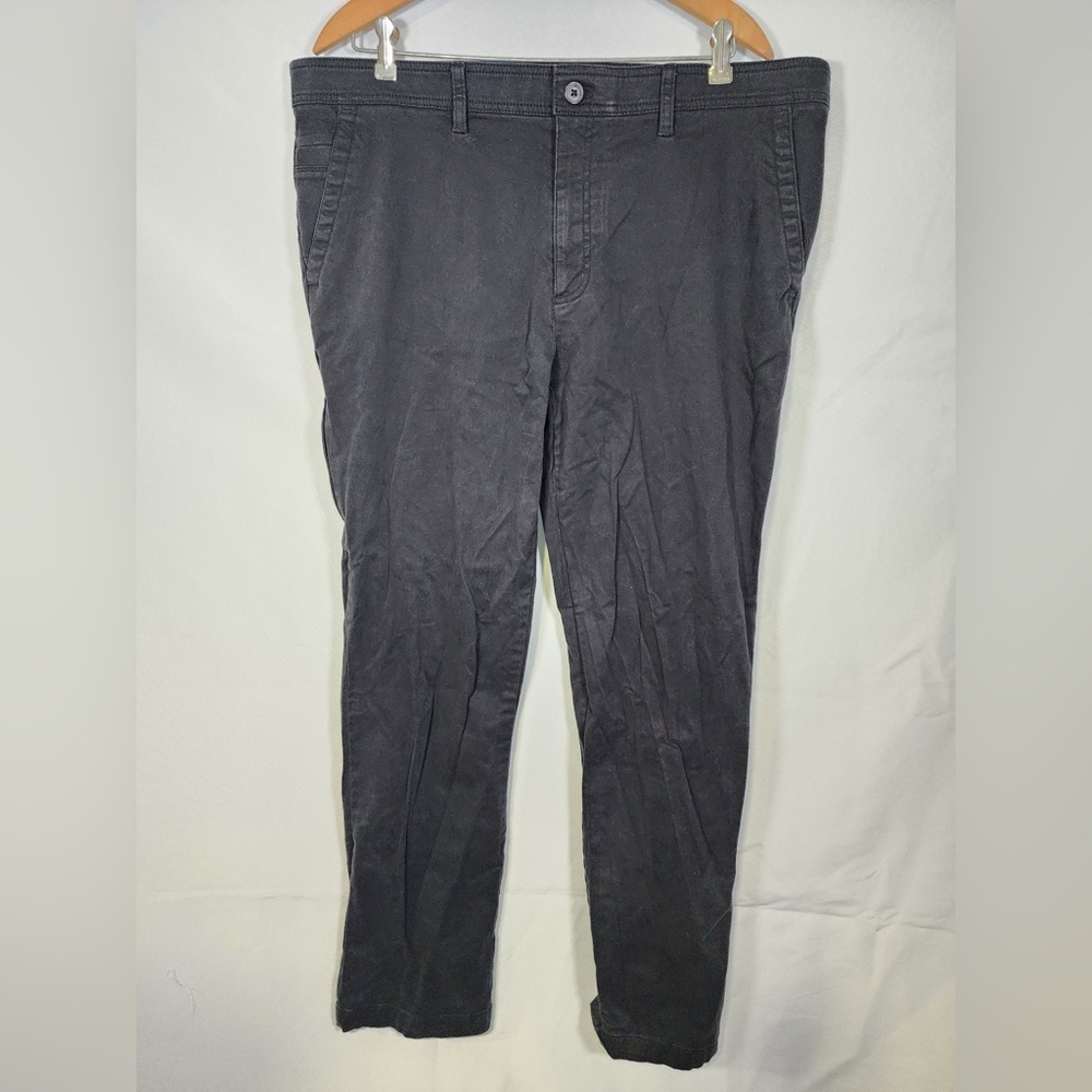 Saks Fifth Avenue Black Dress Pants Size 38x32